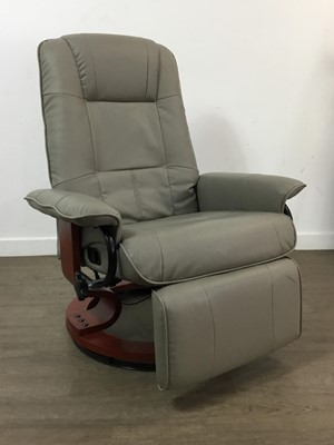 Lot 621 - MODERN RECLINING ARMCHAIR