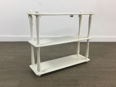 Lot 746 - MODERN WALL HANGING SHELF