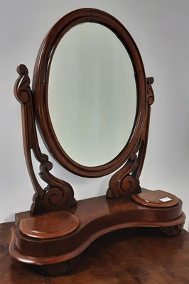 Lot 714 - VICTORIAN MAHOGANY UPRIGHT DRESSING MIRROR