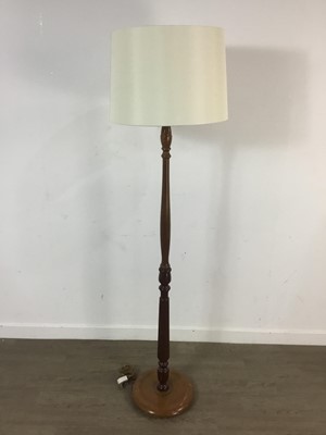 Lot 793 - MAHOGANY STANDARD LAMP