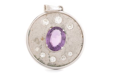 Lot 635 - AMETHYST AND DIAMOND PENDANT