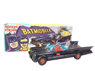 Lot 22 - CORGI TOYS, 267 ROCKET FIRING BATMOBILE