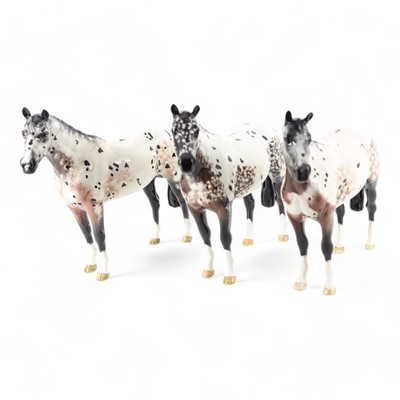 Lot 1333 - BESWICK, THREE HORSE FIGURES