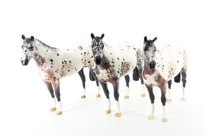 Lot BESWICK, THREE HORSE FIGURES