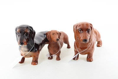 Lot BESWICK, THREE DOG FIGURES