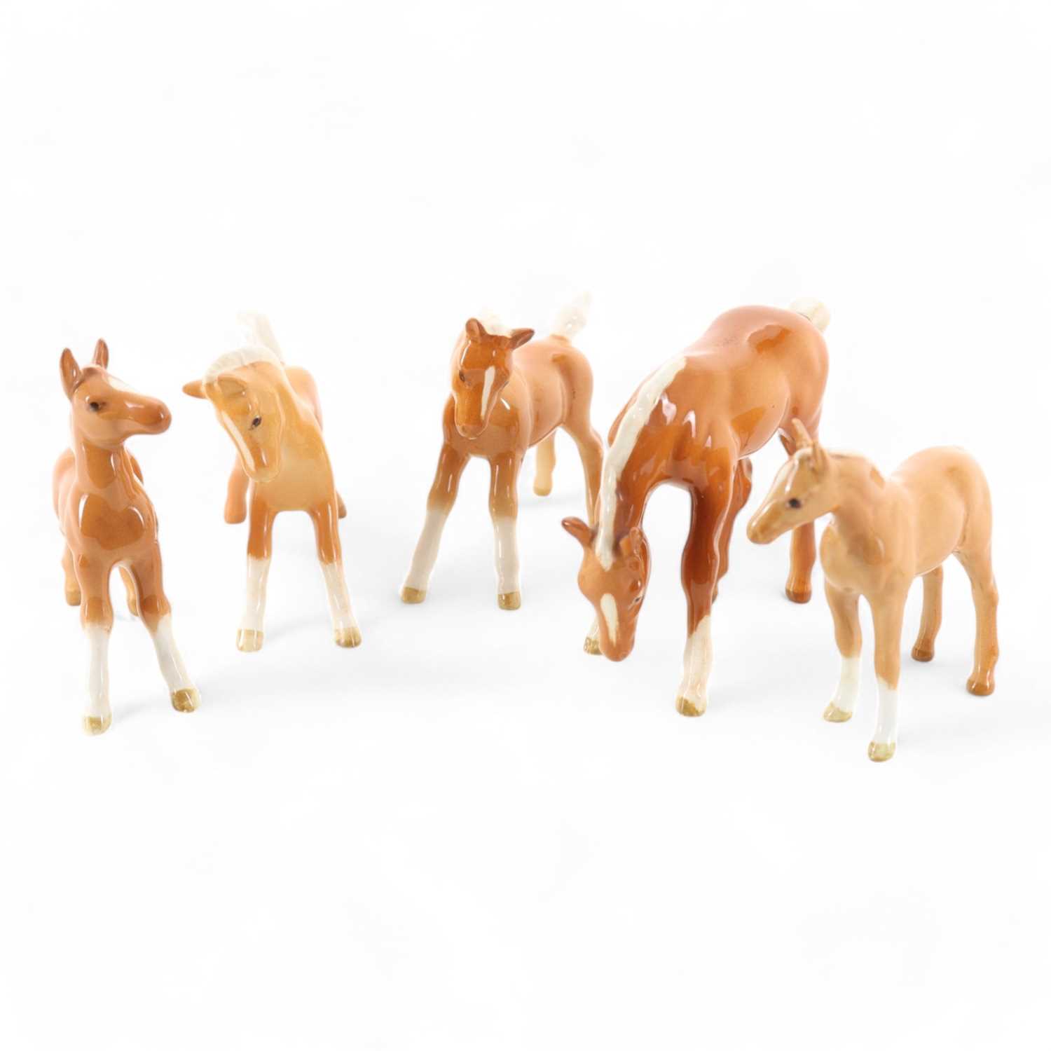 Lot 1367 - BESWICK, FIVE FOAL FIGURES