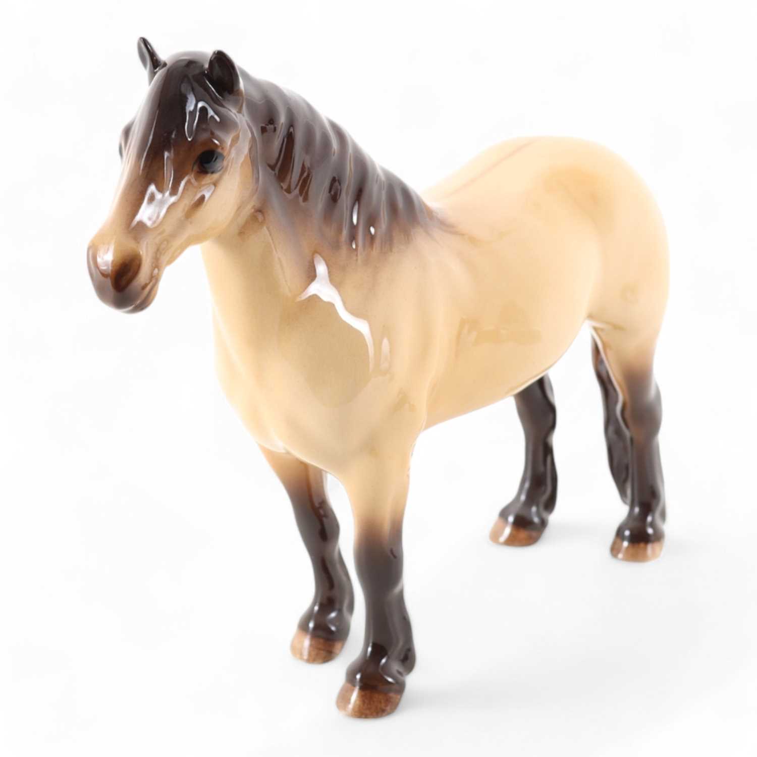 Lot 1387 - BESWICK, HORSE FIGURE