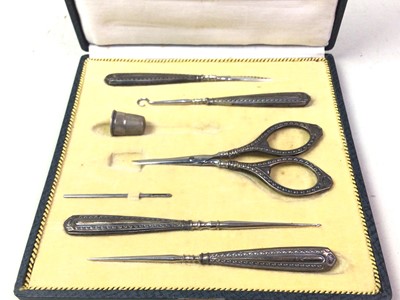 Lot 258 - MANICURE SET