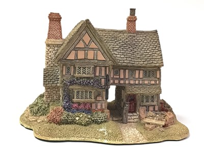 Lot 72 - COLLECTION OF LILLIPUT LANE MODELS