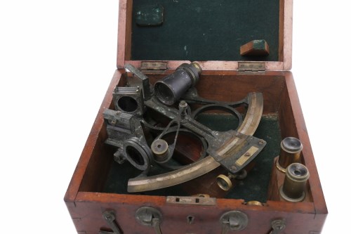 Lot 613 - LACQUERED AND BRASS THREE RING SEXTANT with...