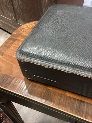 Lot 1415 - ROYAL CROWN DERBY TEA SERVICE