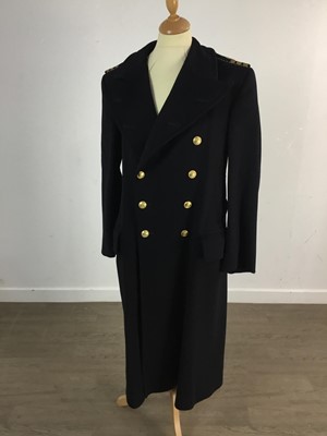 Lot 103 - BRITISH ROYAL NAVY OFFICERS DRESS UNIFORM