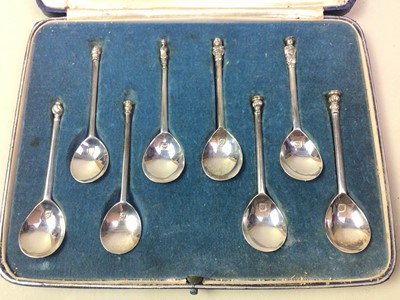 Lot 392 - SET OF EIGHT GEORGE VI SILVER SPOONS