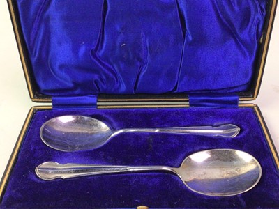 Lot 404 - GROUP OF SILVER PLATE