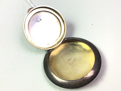 Lot 189 - SILVER POCKET WATCH