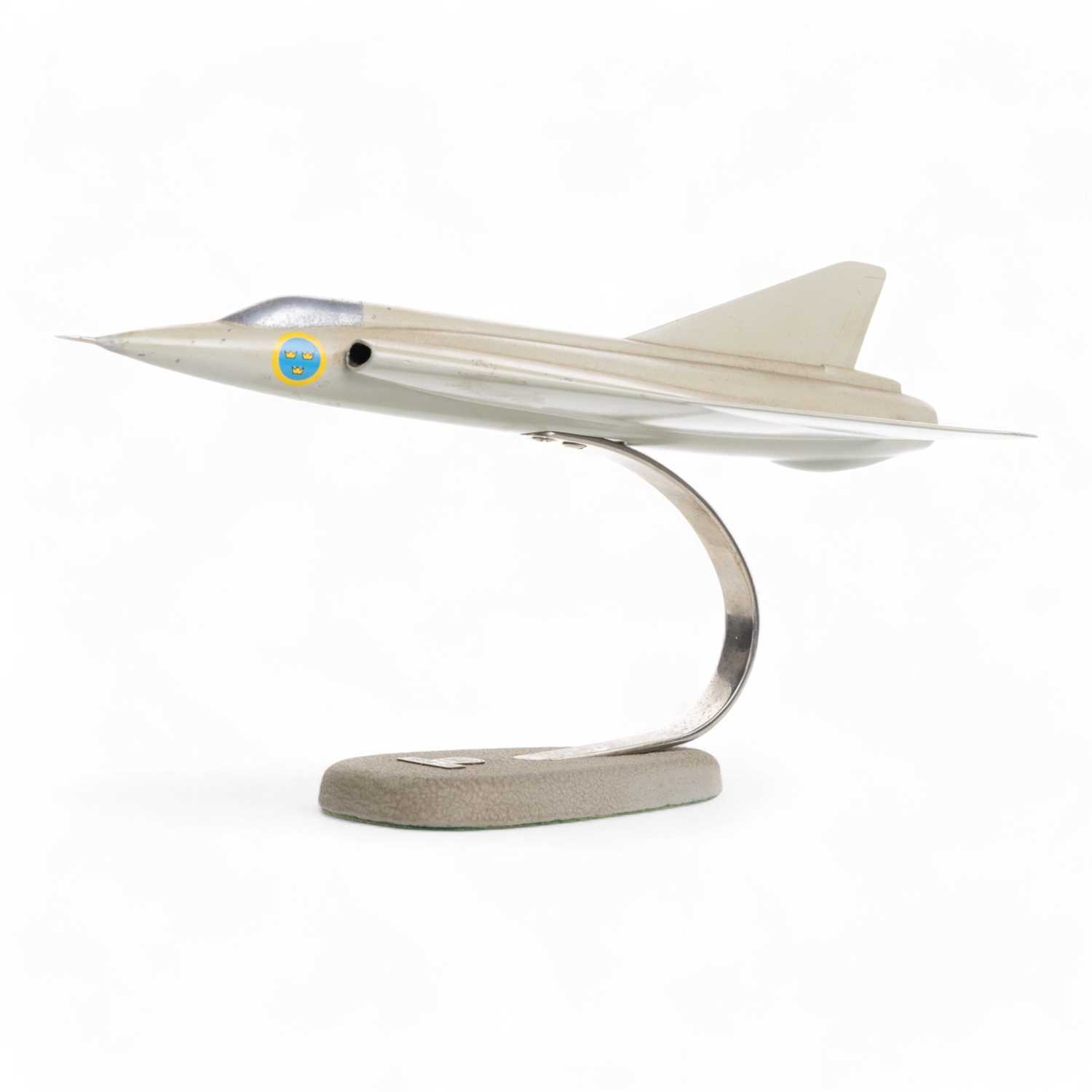 Lot 1453 - AEFSBE FOR SAAB, DRAKEN J35 10-56 SWEDISH MODEL