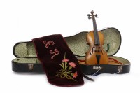 Lot 636 - STUDENT'S VIOLIN with 10 inch two-piece back,...