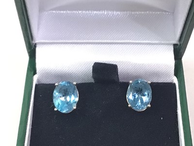 Lot 484 - TWO PAIRS OF EARRINGS