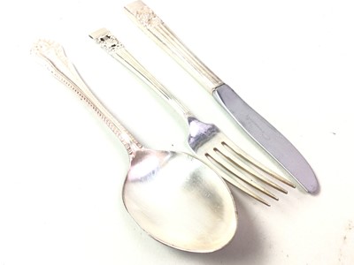 Lot 521 - GROUP OF ONIEDA COMMUNITY SILVER PLATED CUTLERY