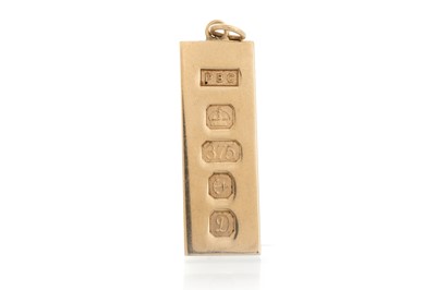 Lot 397 - INGOT PENDANT