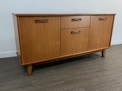 Lot 545 - G-PLAN TEAK DINING SUITE