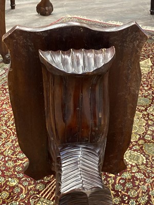 Lot 1444 - *CATALOGUE AMENDMENT, NEAR PAIR OF REGENCY STYLE MAHOGANY SIDE TABLES