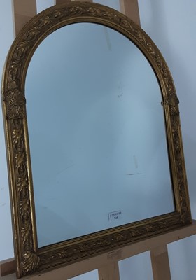 Lot 743 - GILT FRAMED STYLE WALL MIRROR