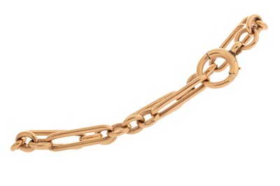 Lot 426 - GOLD ALBERT CHAIN BRACELET