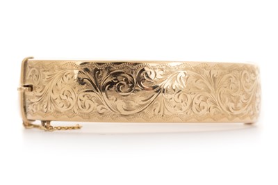 Lot 427 - GOLD BANGLE