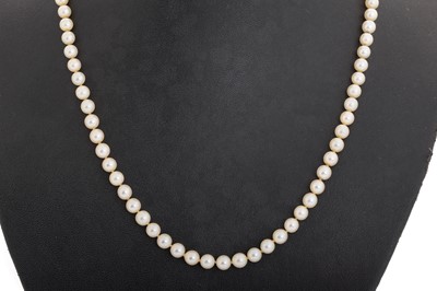 Lot 440 - MIKIMOTO PEARL NECKLACE