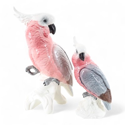 Lot 1500 - BESWICK, TWO GRADUATED COCKATOO FIGURES