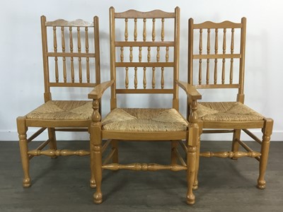 Lot 533 - SET OF SIX LIGHT OAK DINING CHAIRS