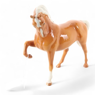 Lot 1530 - BESWICK, HORSE FIGURE