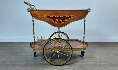 Lot 30 - VINTAGE ITALIAN SORRENTO DRINKS TROLLEY