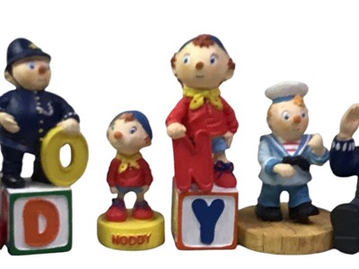 Lot 101 - GROUP OF RESIN NODDY FIGURES AND CHARACTERS