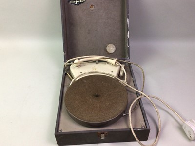 Lot 233 - JVC STEREO SYSTEM