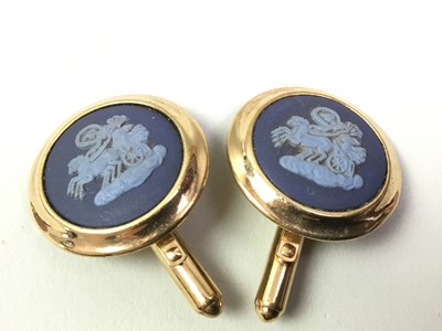 Lot 206 - PAIR OF WEDGWOOD JASPER WARE CUFFLINKS