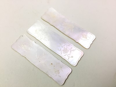 Lot 210 - COLLECTION OF CHINESE GAMING / GAMBLING TOKENS