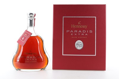 Lot 197 - HENNESSY PARADIS EXTRA