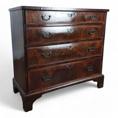 Lot 1466 - MAHOGANY BACHELOR'S CHEST