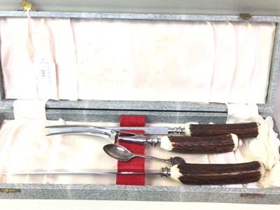 Lot 253 - ANTLER HANDLED CARVING SET