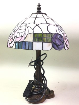 Lot 416 - TIFFANY STYLE TABLE LAMP