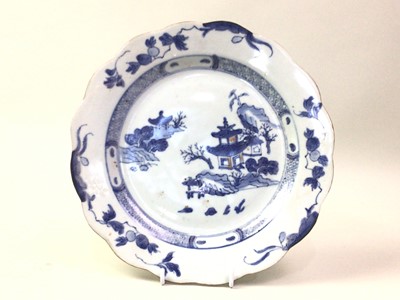 Lot 420 - NANKING CARGO BLUE AND WHITE CERAMIC PLATE
