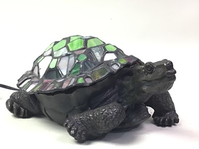 Lot 134 - TIFFANY STYLE TABLE LAMP