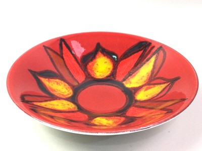 Lot 135 - POOLE POTTERY DELPHIS BOWL