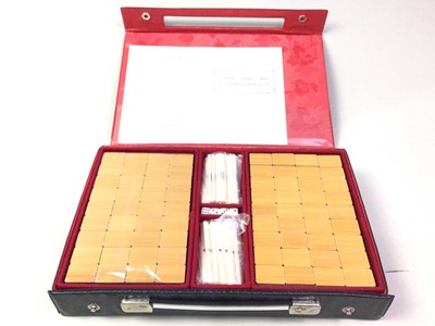 Lot 365 - MAHJONG SET