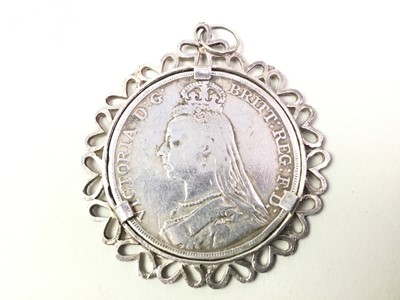 Lot 477 - VICTORIAN SILVER CROWN PENDANT