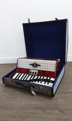 Lot 438 - ROYAL STANDA ACCORDION