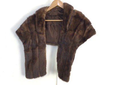 Lot 445 - GROUP OF FUR COATS AND JACKETS