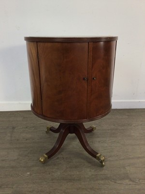 Lot 592 - REPRODUCTION MAHOGANY DRUM DRINKS CABINET